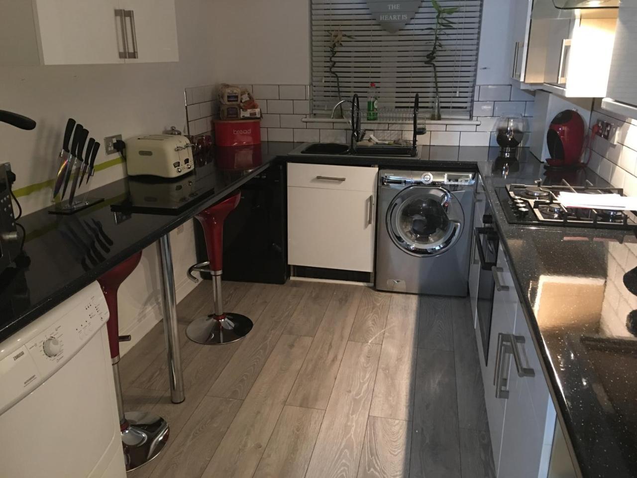 Bed & Breakfast 139 Breckside Park Liverpool